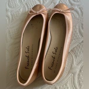French Sole Women's Pink Ballet Flats